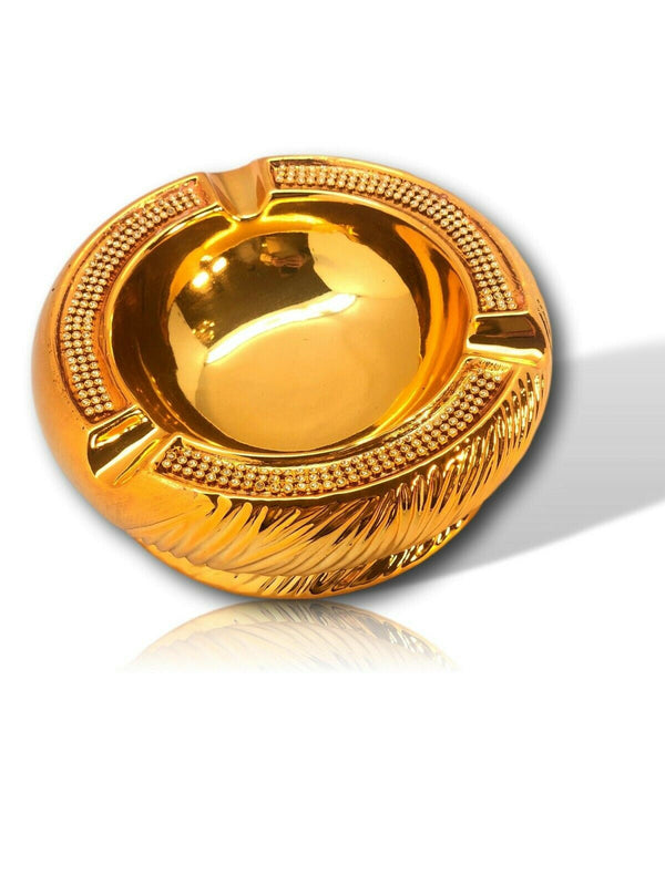 Пепелник злато